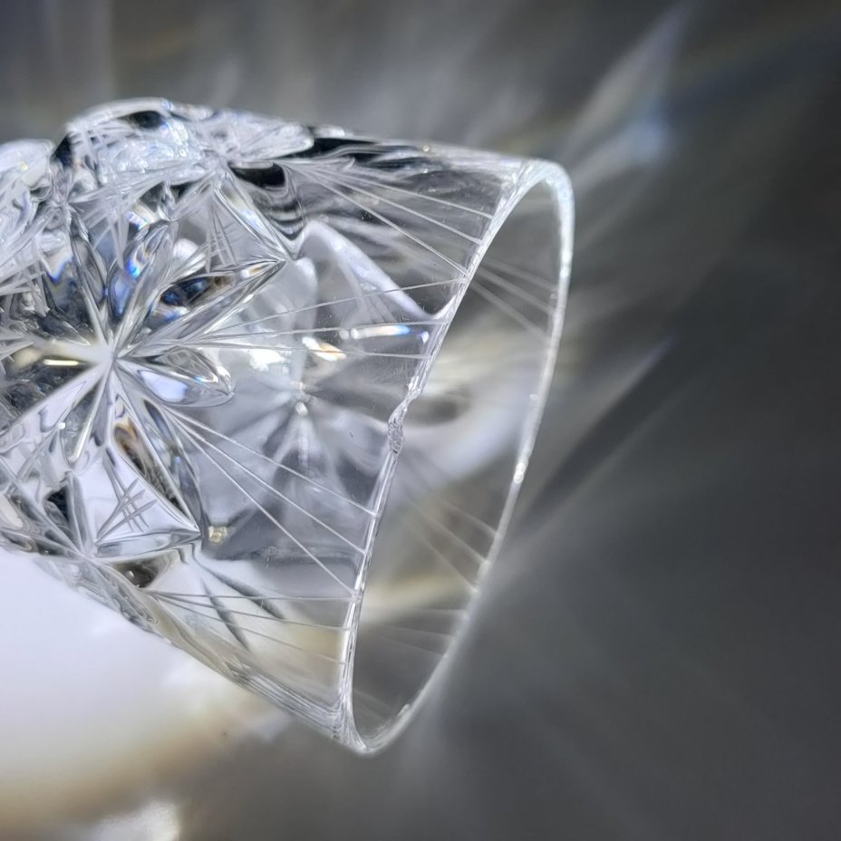 Набор из 5-ти рюмок "Комета", автор формы Е.В. Яновская, автор рисунка Х.М. Пыльд (Кяяр), хрусталь, алмазная грань, Ленинградский завод художественного стекла (ЛЗХС), СССР, 1970-1980 гг.