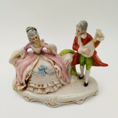 Статуэтка миниатюрная "Галантная сцена" ("Музицирование"), фарфор, роспись, Западная Европа, 1960-1980 гг.