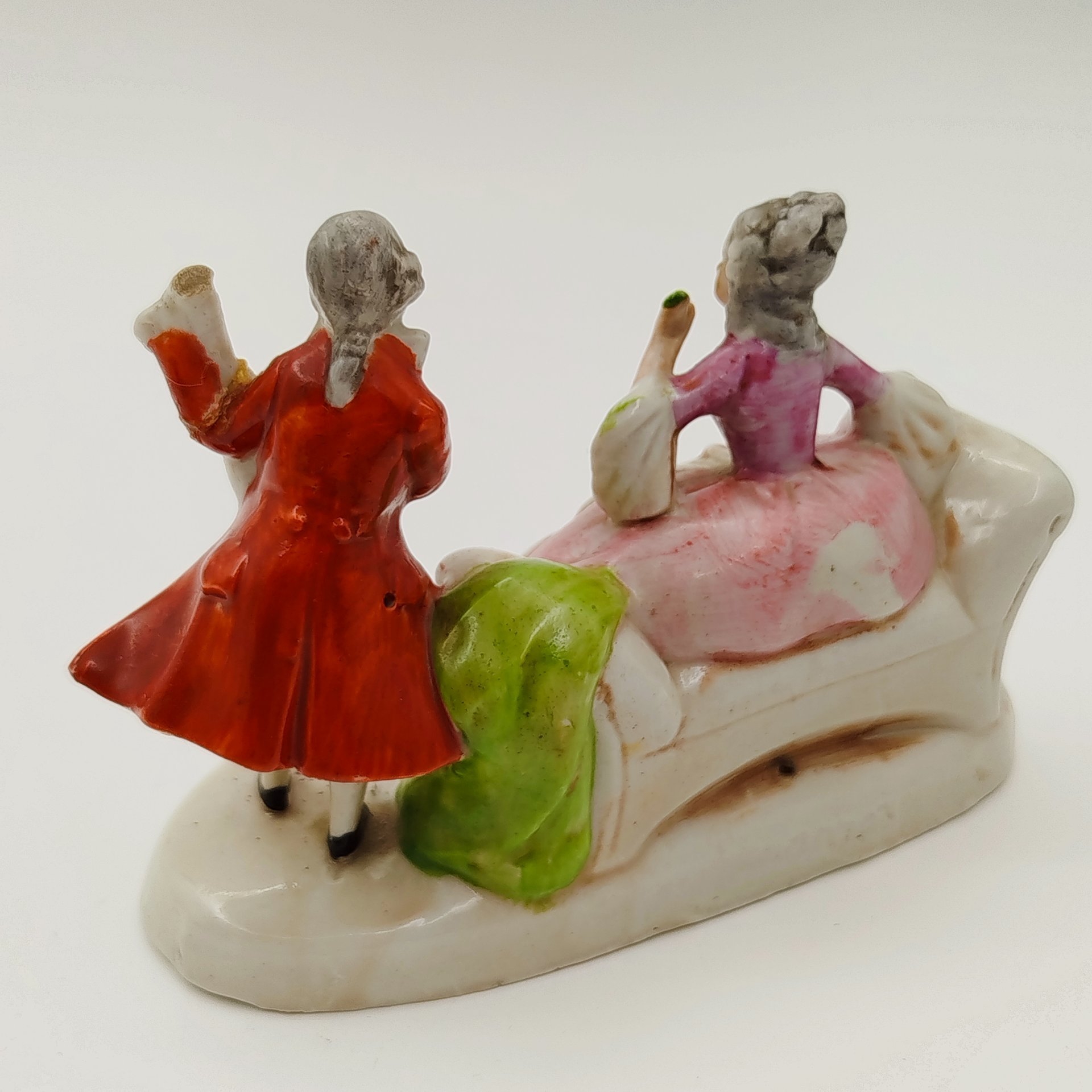 Статуэтка миниатюрная "Галантная сцена" ("Музицирование"), фарфор, роспись, Западная Европа, 1960-1980 гг.