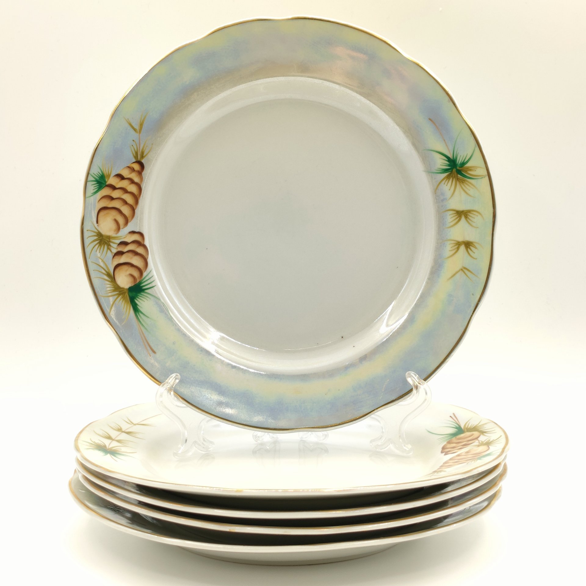 Набор обеденных тарелок "Шишки" на 5 персон, фарфор, люстр, роспись, золочение, Коростенский фарфоровый завод (КФЗ), Украина, 1997-2005 гг.