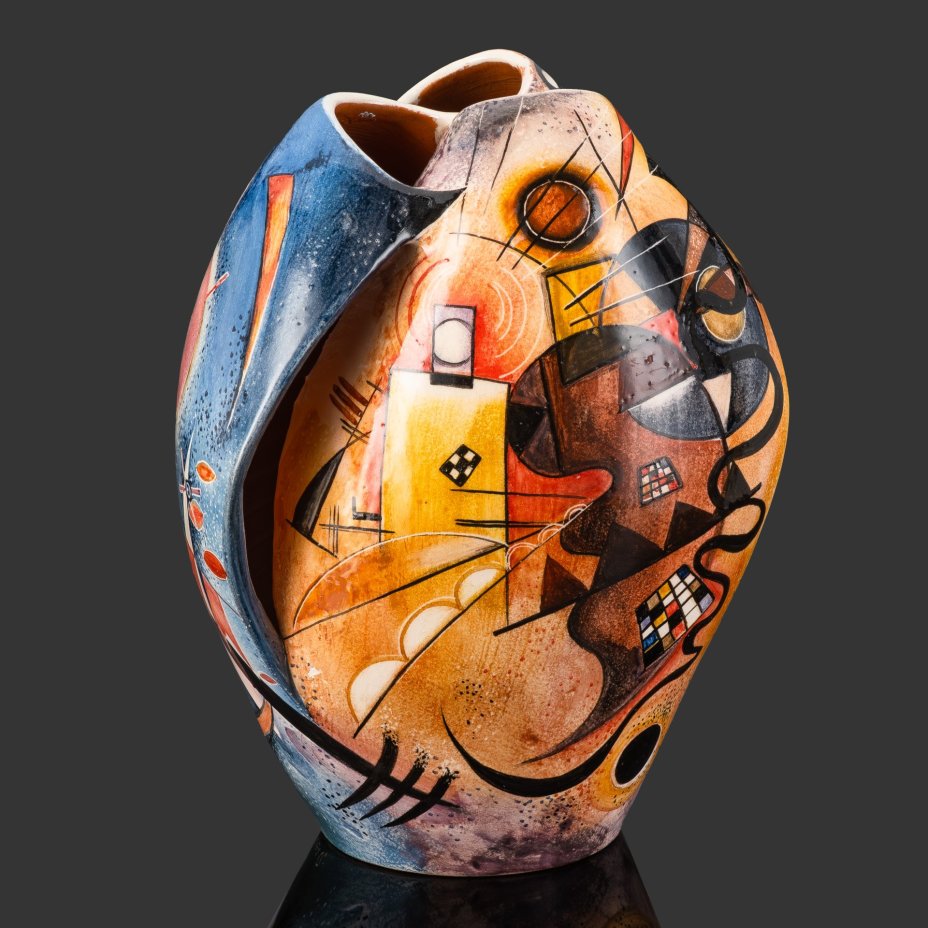 [Авторская] Ваза "В. Кандинский", автор росписи О. Марасаева