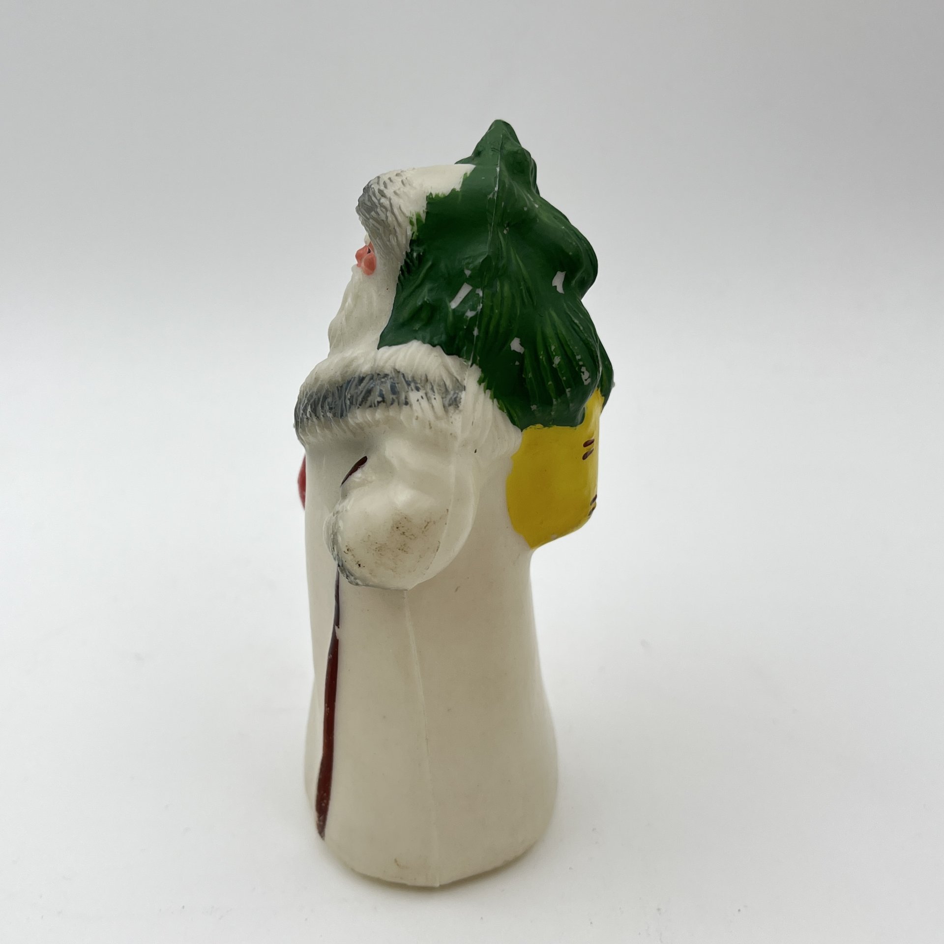 Игрушка новогодняя (под елку) "Дед мороз с подарками", пластик, роспись, СССР, 1960-1980 гг.