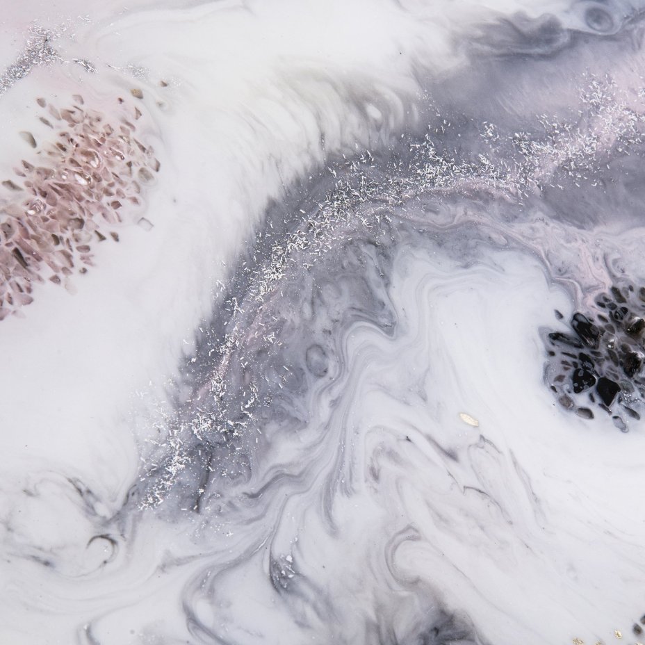 Панно настенное в нежных тонах,  авторская ручная работа в технике Resin Art, глянцевое 3D покрытие, натуральный камень, Россия, 2021 г.