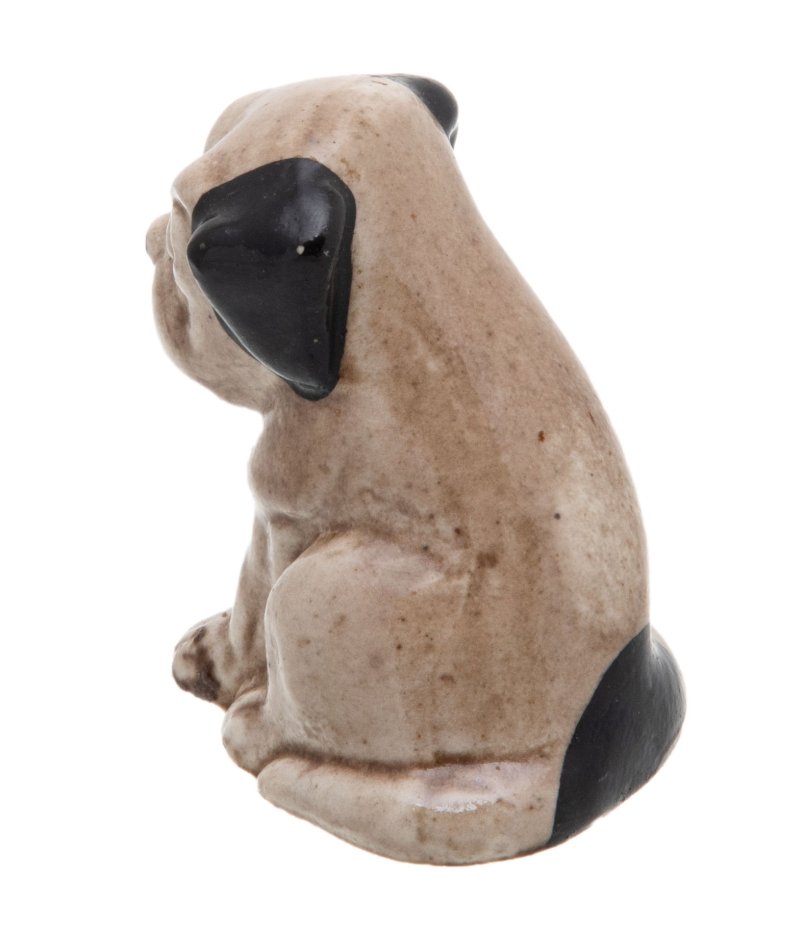 Статуэтка "Собачка", фаянс, роспись, глазурь, Кировский фаянсовый завод, СССР, 1940-1960 гг., Кировский фаянсовый завод