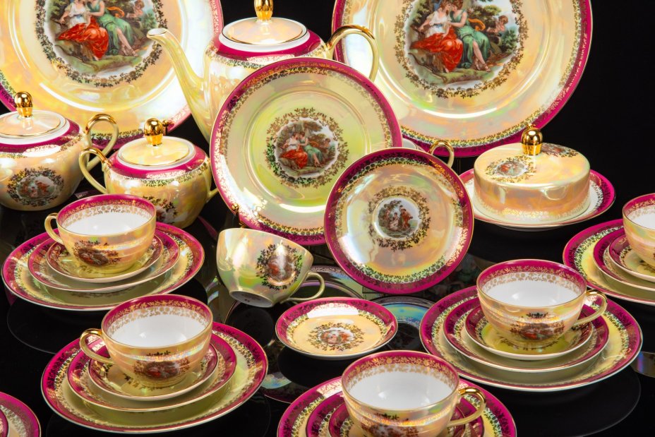 Сервиз чайный "Мадонна" на 9 персон (43 предмета), фарфор, деколь, люстр, золочение, Fortuna Eisenberg, ГДР, 1960-1973 гг.