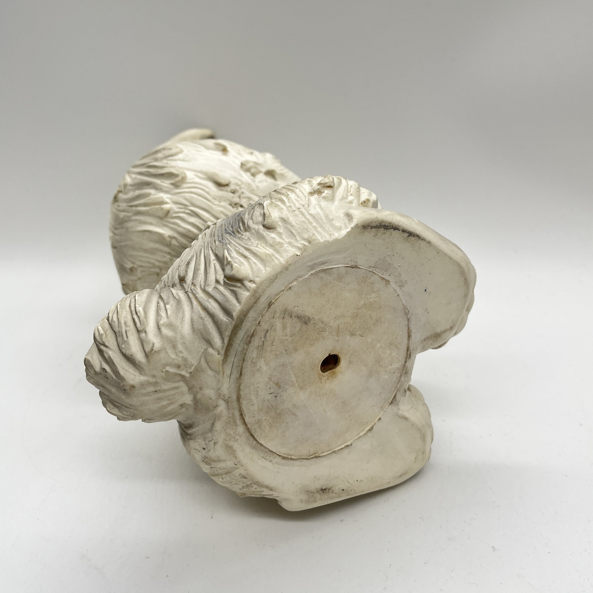 Статуэтка (детская игрушка) "Заяц", резина, роспись, СССР, 1960-1980 гг.