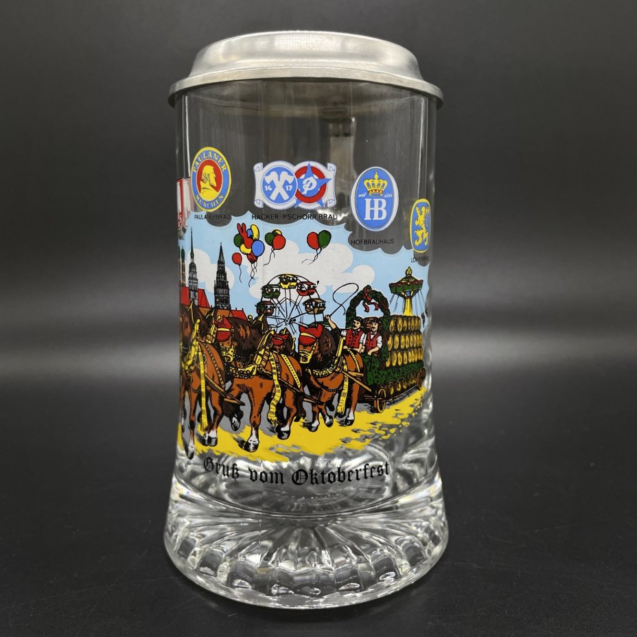 Кружка пивная с крышкой "Gruss vom Oktoberfest"