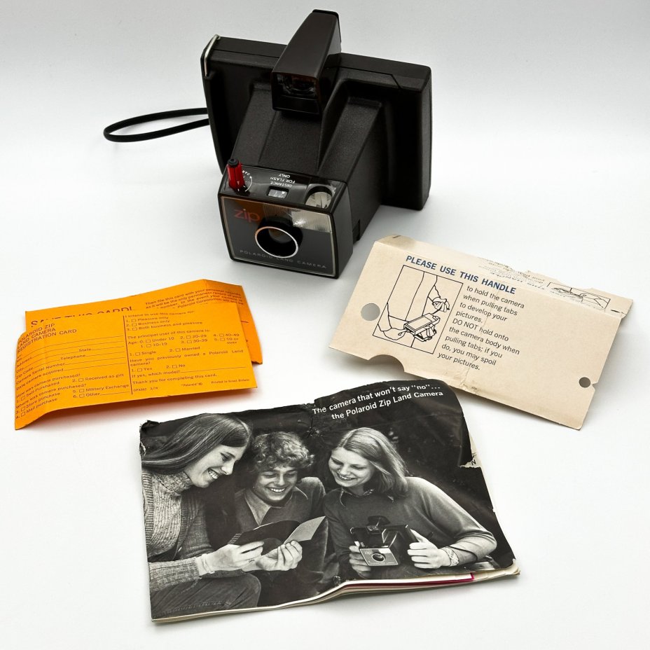 Фотоаппарат "Polaroid Land Camera Zip" с инструкцией