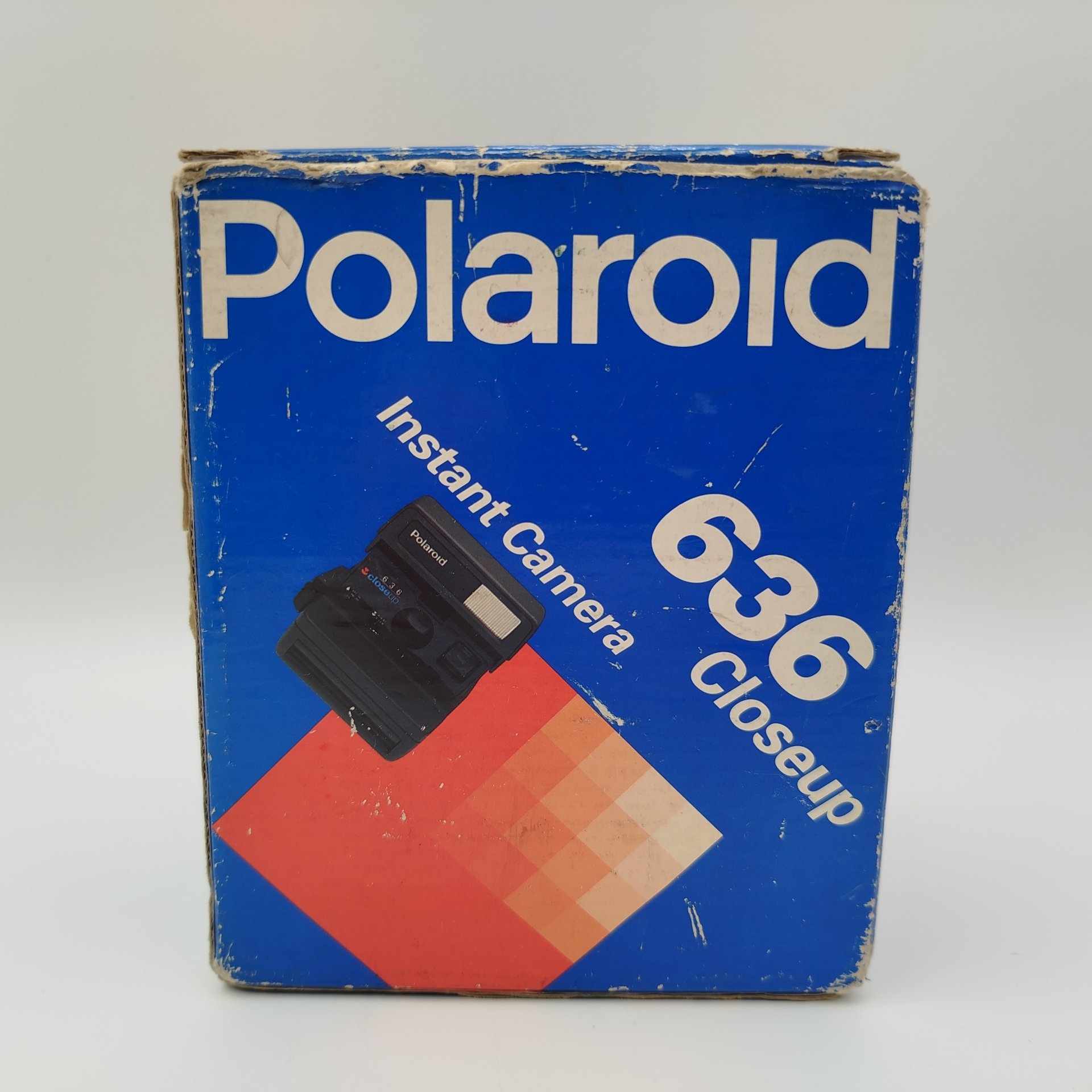 Фотоаппарат мгновенной печати "Polaroid 636 Close Up" в оригинальной коробке, пластик, картон, Polaroid, Великобритания, 1990-1994 гг.