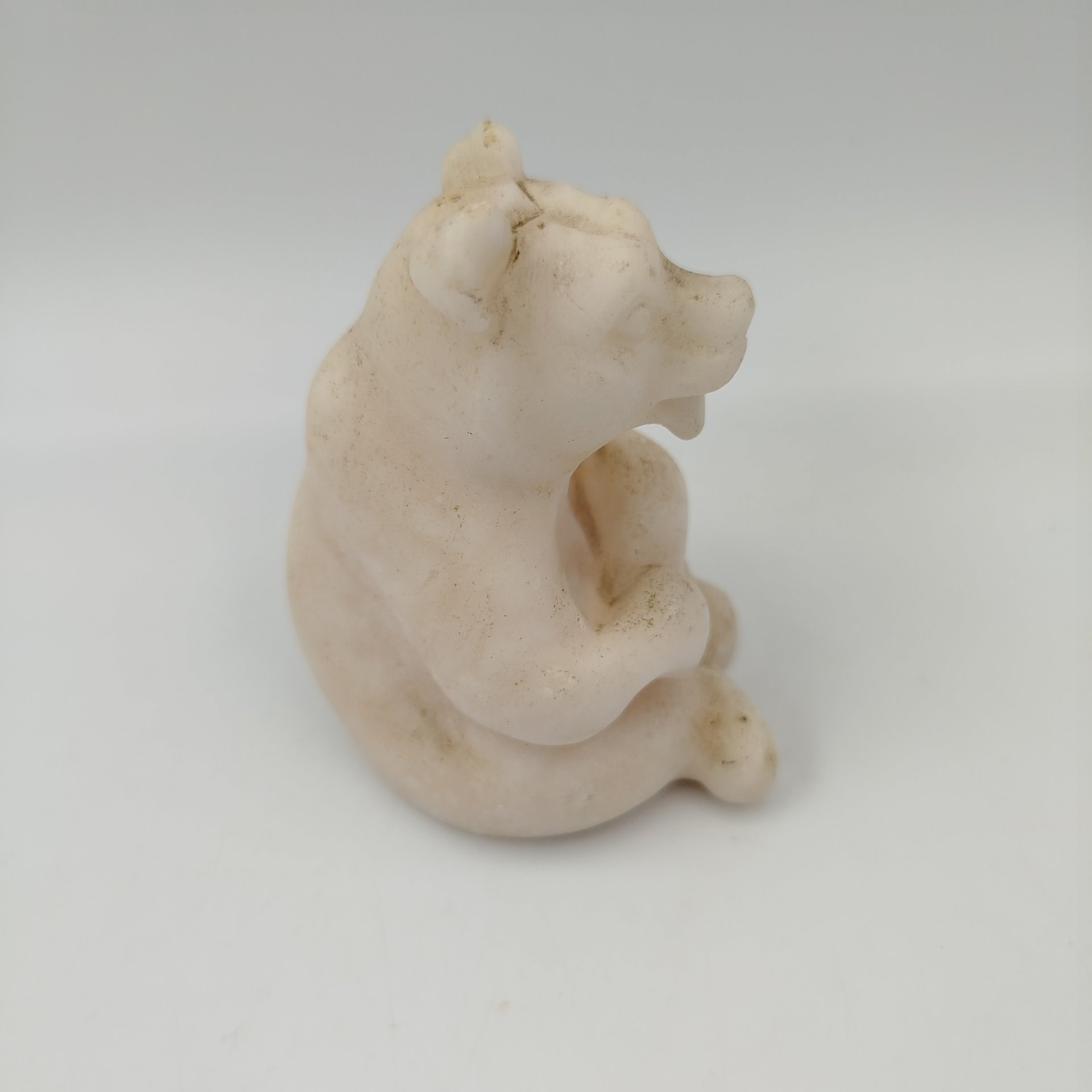 Статуэтка "Медведь", ангидрит, резьба, СССР, 1950-1970 гг.