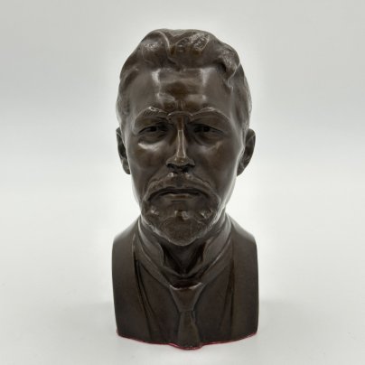 Бюст "Антон Павлович Чехов", литье