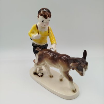 Статуэтка "Мальчик с осликом", фаянс, аэрография, Hertwig & Co., Германия, 1941-1958 гг.