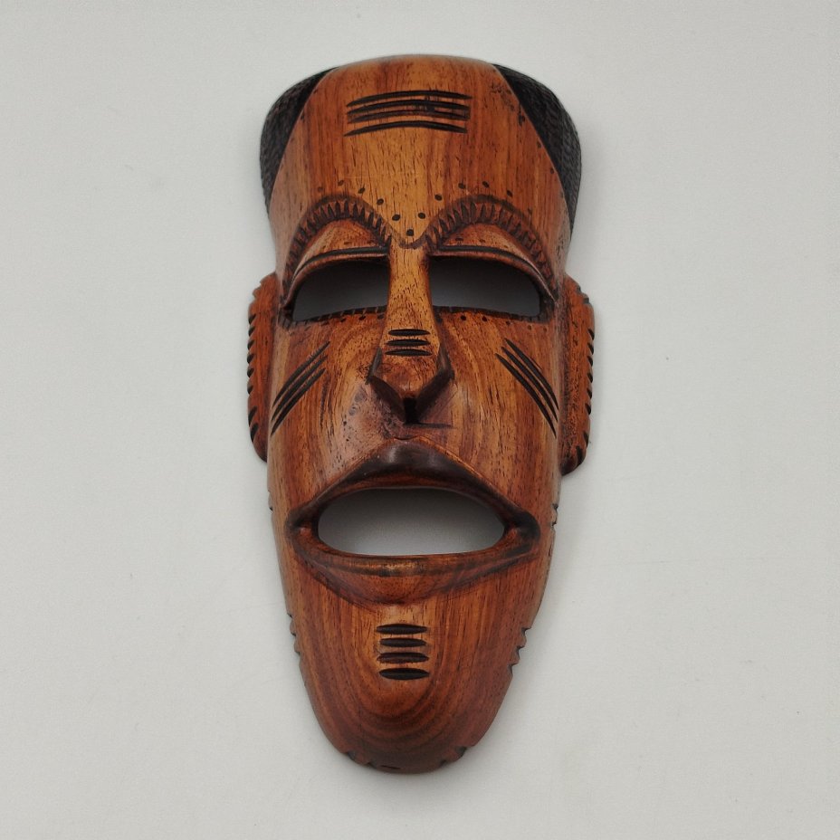 Маска настенная африканских племён, дерево, Африка, 1980-2000 гг.