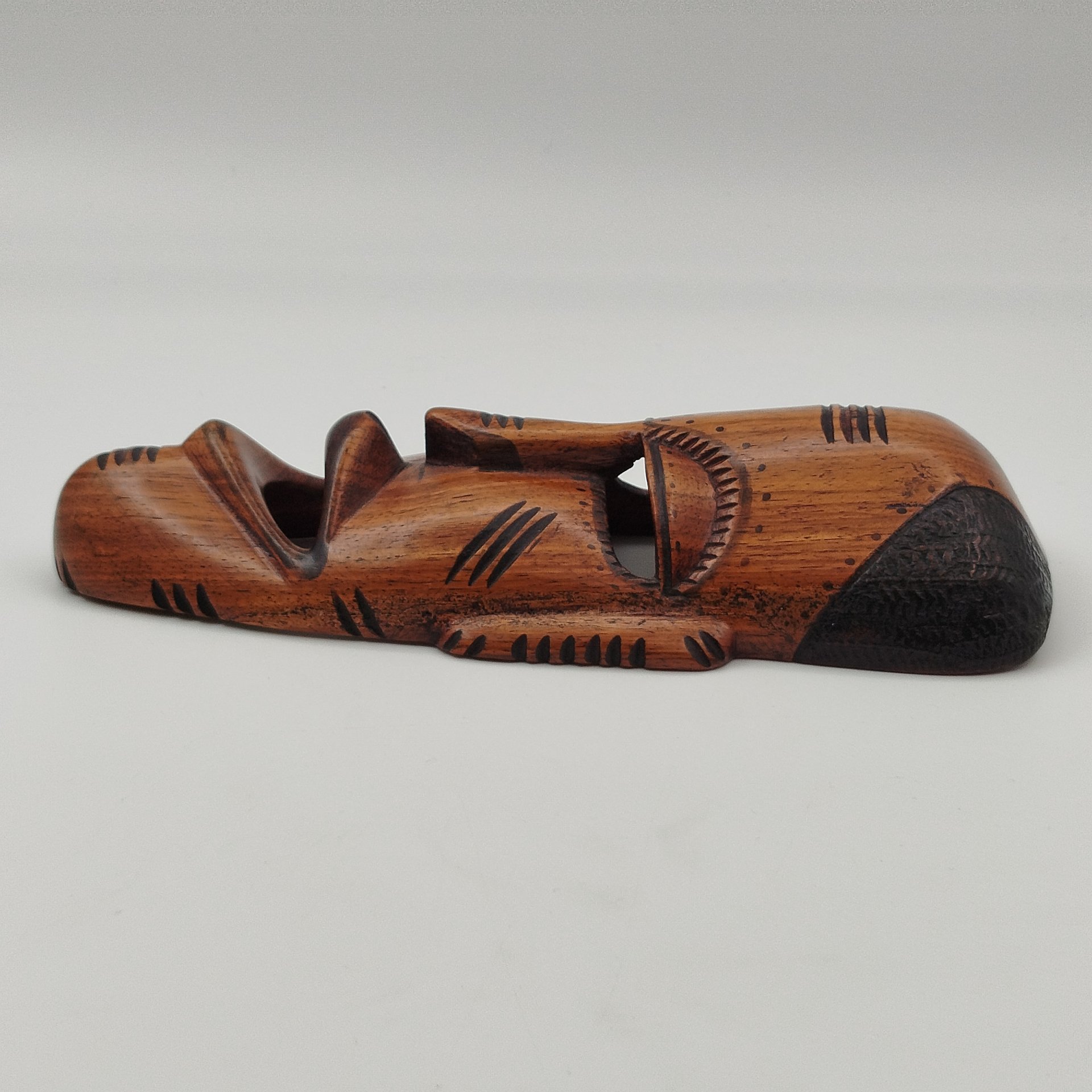 Маска настенная африканских племён, дерево, Африка, 1980-2000 гг.