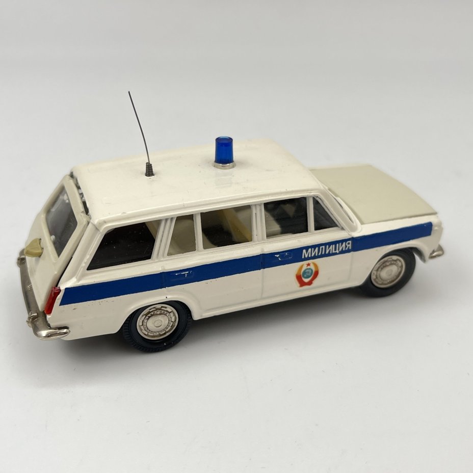 Модель автомобиля "ВАЗ-2102" (Милиция), авторская модель