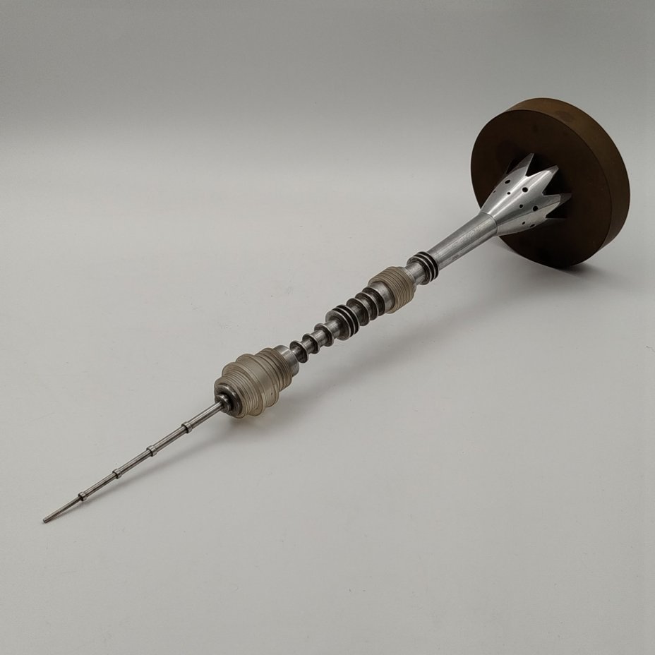 Статуэтка (настольный декор) "Останкинская телебашня"