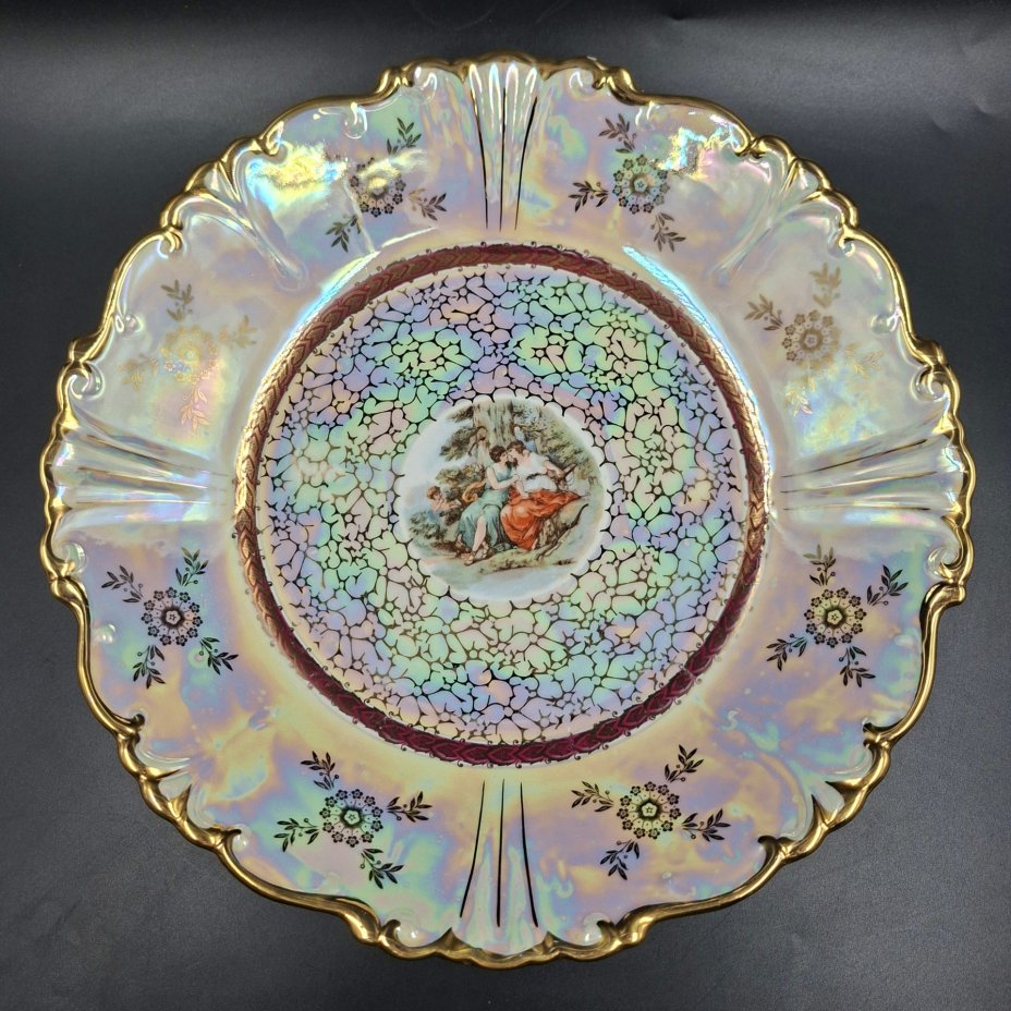 Блюдо глубокое (салатник) из сервиза "Мадонна", фарфор, деколь, люстр, золочение, ГДР, 1960-1990 гг.