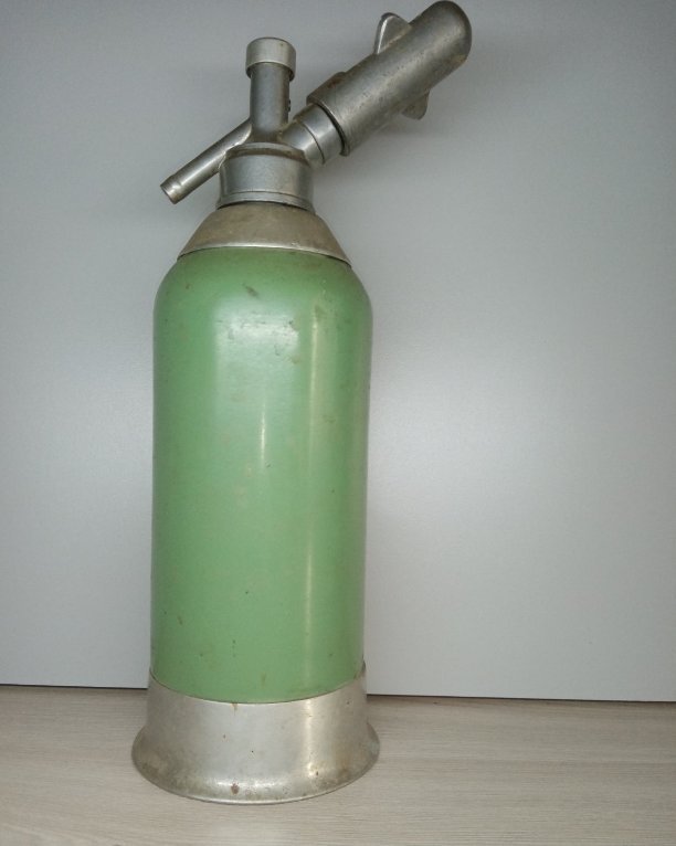 Сифон для воды