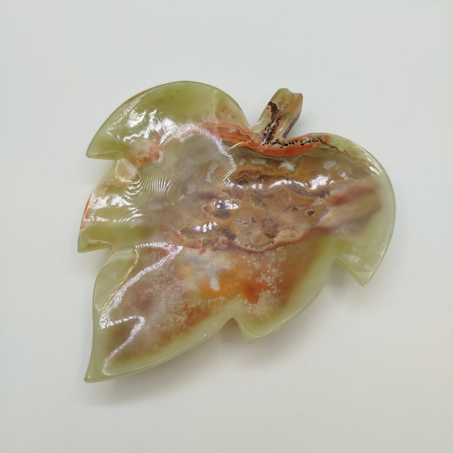 Пепельница/мелочница в виде листа, натуральный камень, резьба, Азия, 2000-2010 гг.