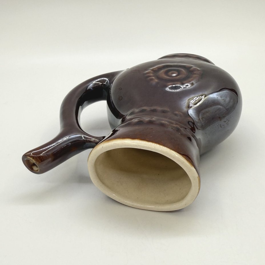 Поильник с рельефным декором, керамика, крытьё, СССР, 1980-1990 гг.