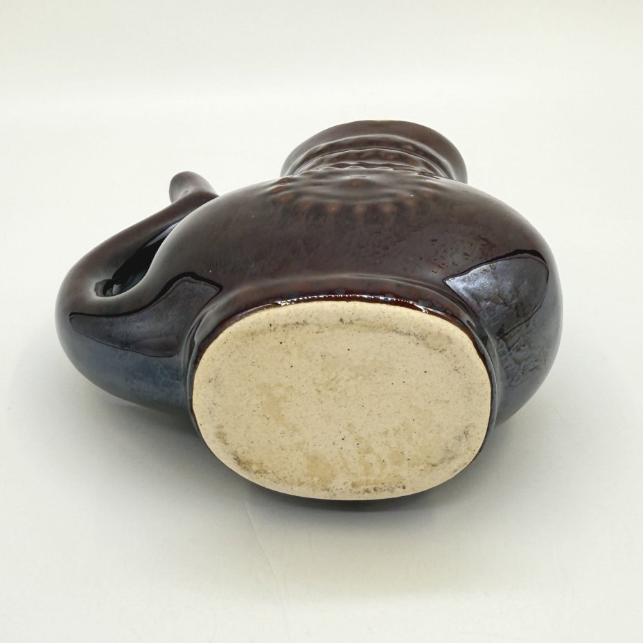Поильник с рельефным декором, керамика, крытьё, СССР, 1980-1990 гг.