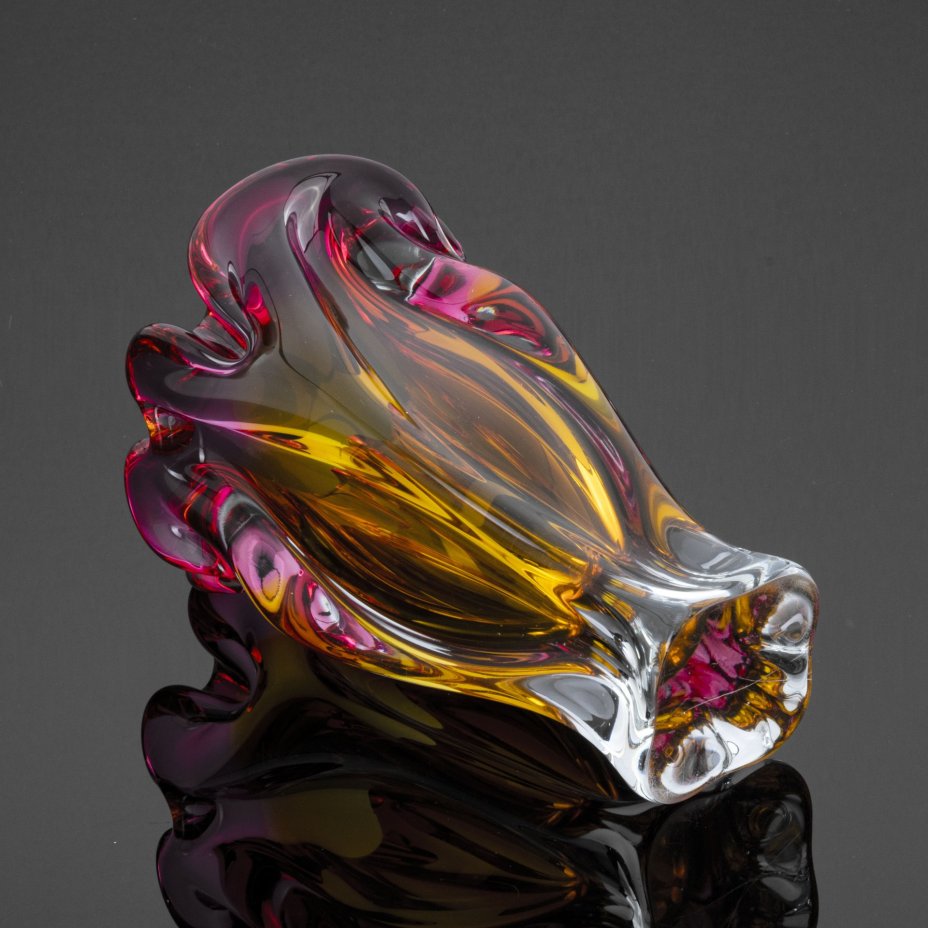 Ваза для цветов  в стилистике дизайнера Josef Hospodka