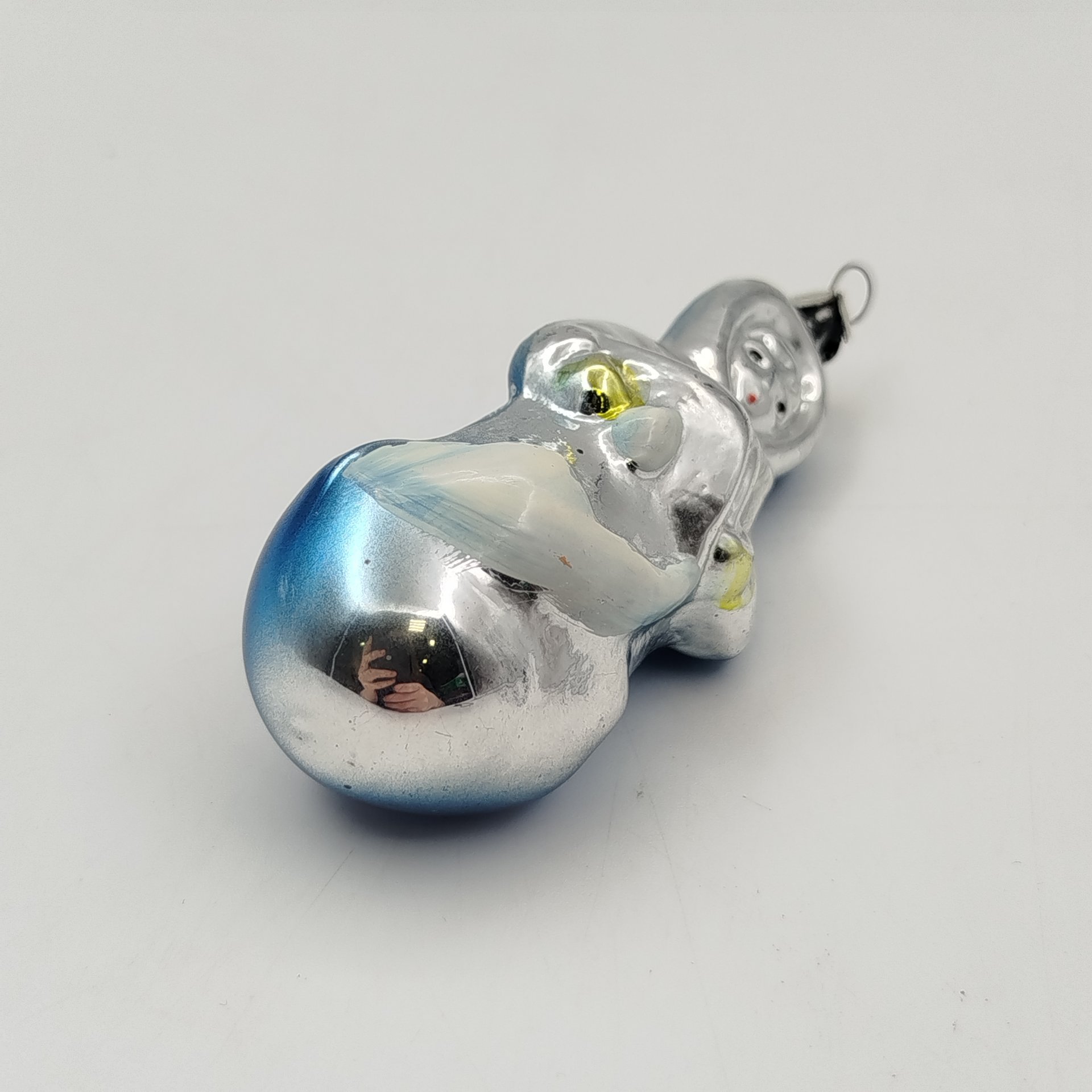 Игрушка ёлочная "Снегурочка с елкой", стекло, аэрография, СССР, 1960-1980 гг.