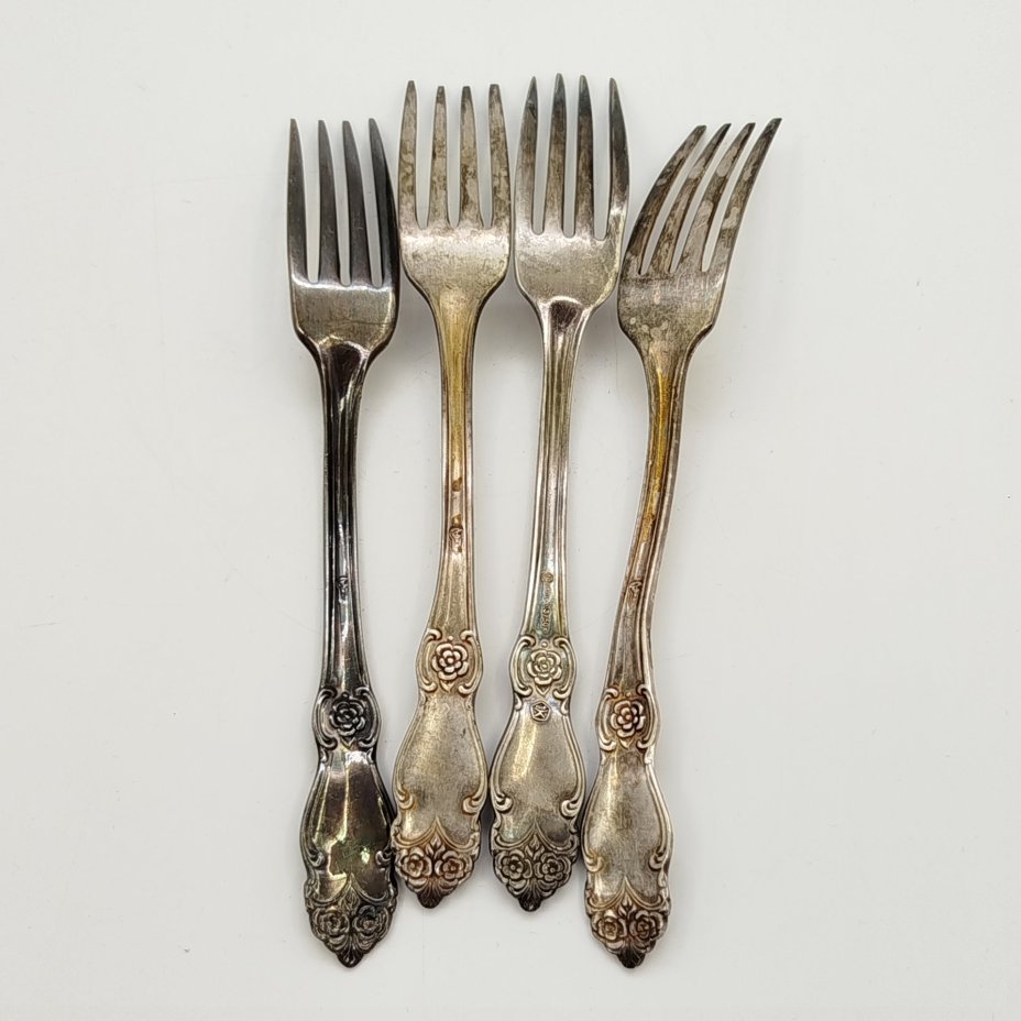 Набор из 4-х десертных вилок "Серебряная роза"