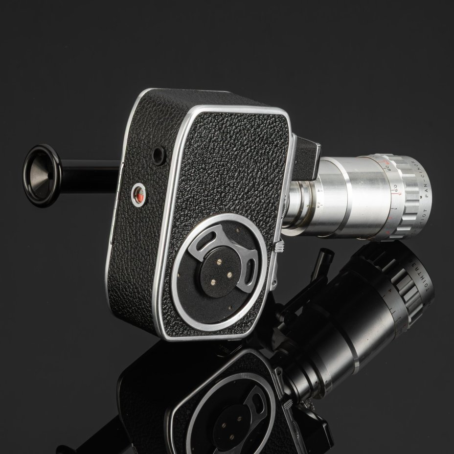 Кинокамера "Bolex C8SL" с объективом "Berthiot Pan-Cinor 2.8/10-30" в кофре, Paillard Bolex