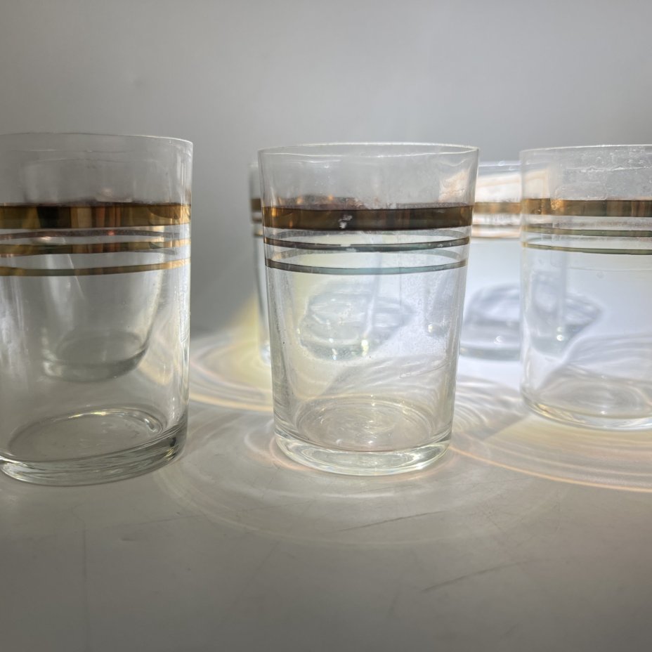 Набор из 6 стопок с декоров в виде золотой полосы, стекло, золочение, Гусевской хрустальный завод (Гусь-Хрустальный), СССР, 1970-1980 гг.