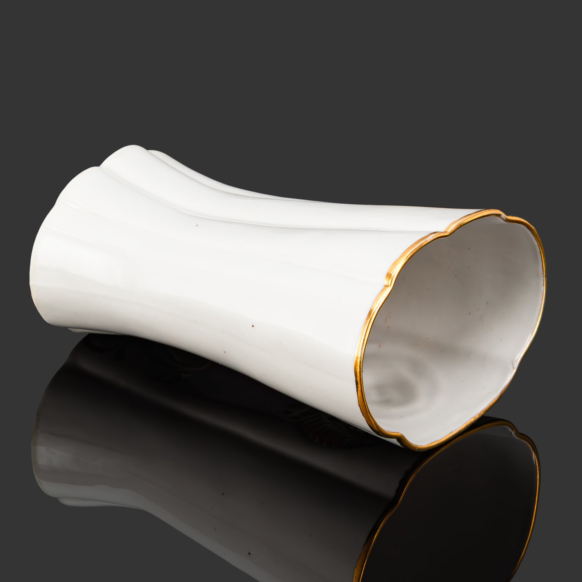 Карандашница "50 лет СССР", фарфор, роспись, золочение, Фарфоровый завод «Пролетарий» (Бронница, Мста), СССР, 1971 г.