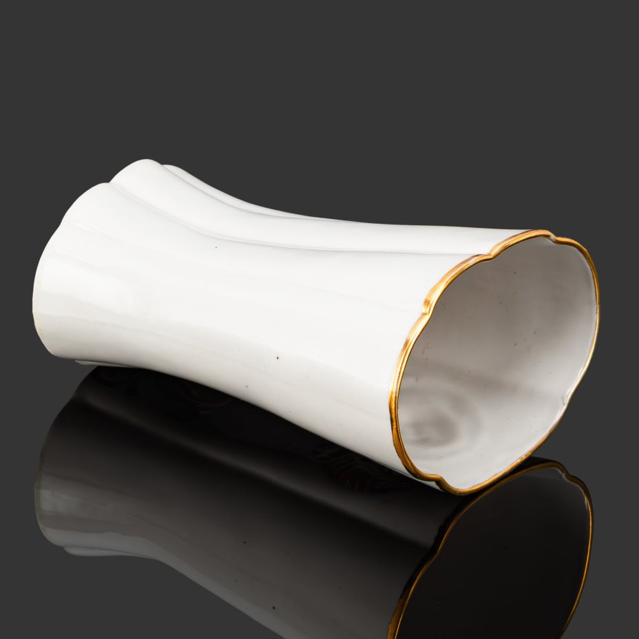 Карандашница "50 лет СССР", фарфор, роспись, золочение, Фарфоровый завод «Пролетарий» (Бронница, Мста), СССР, 1971 г.