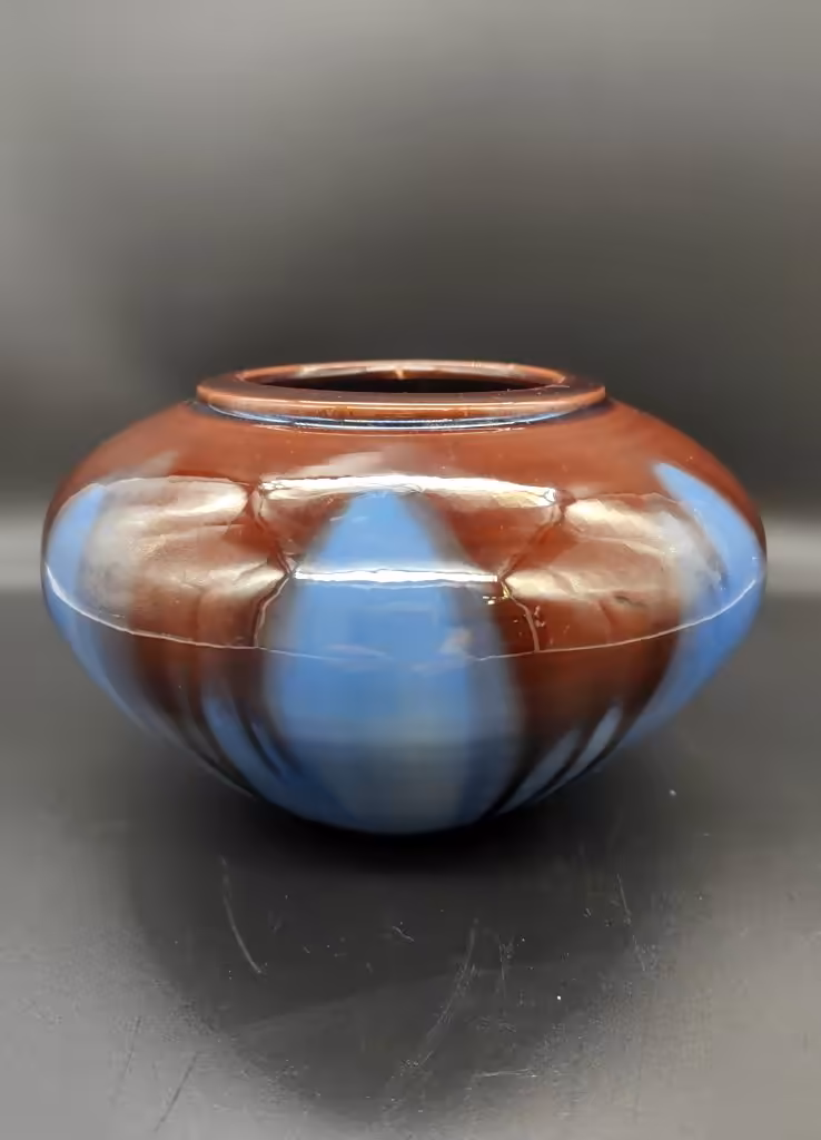 Ваза (кашпо) с лиловыми поливами A\S Savi Tallin ceramica, ручная работа
