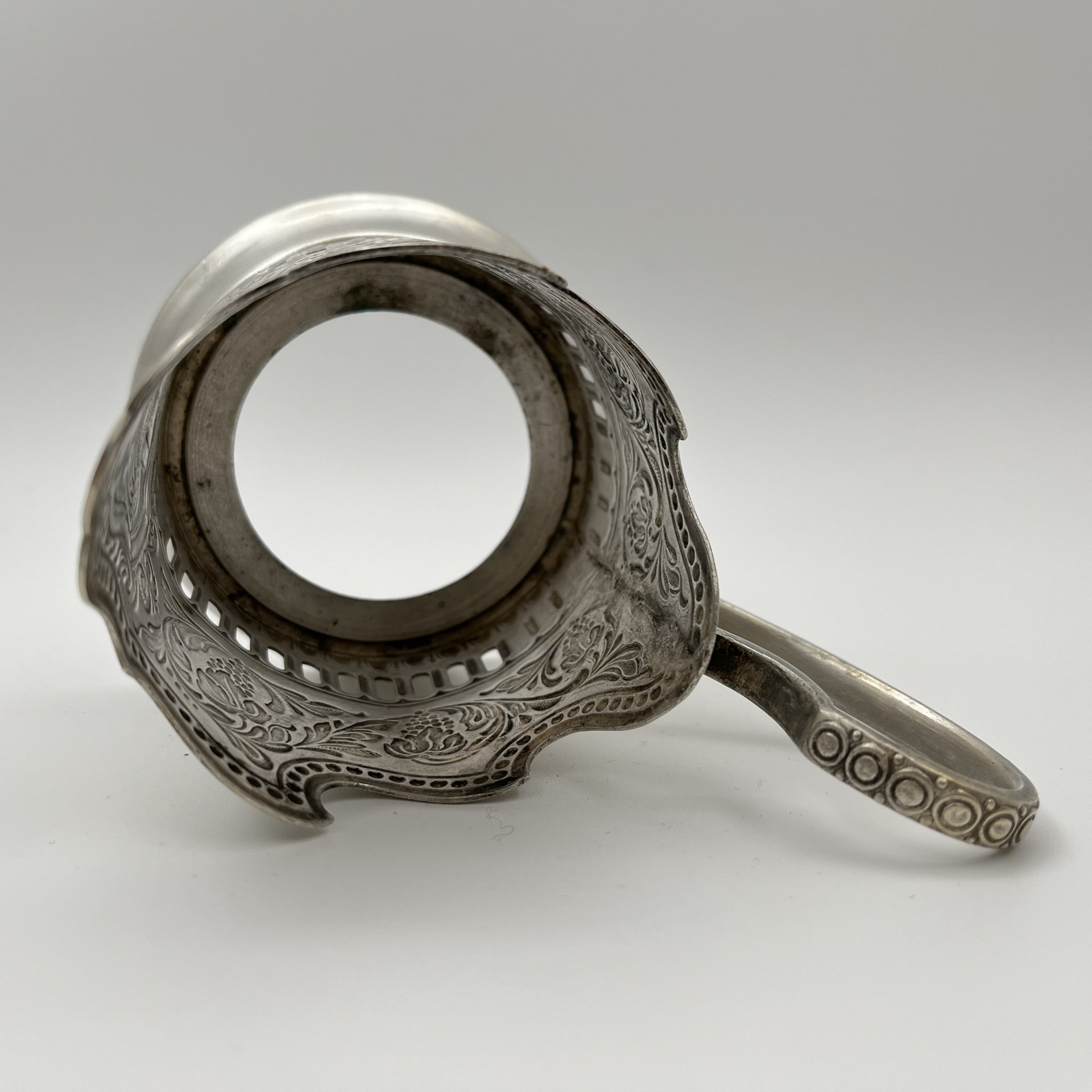 Подстаканник "Советский космос", мНЦ (медь-никель-цинк), Кольчугинский завод цветных металлов, СССР, 1970-1980 гг.