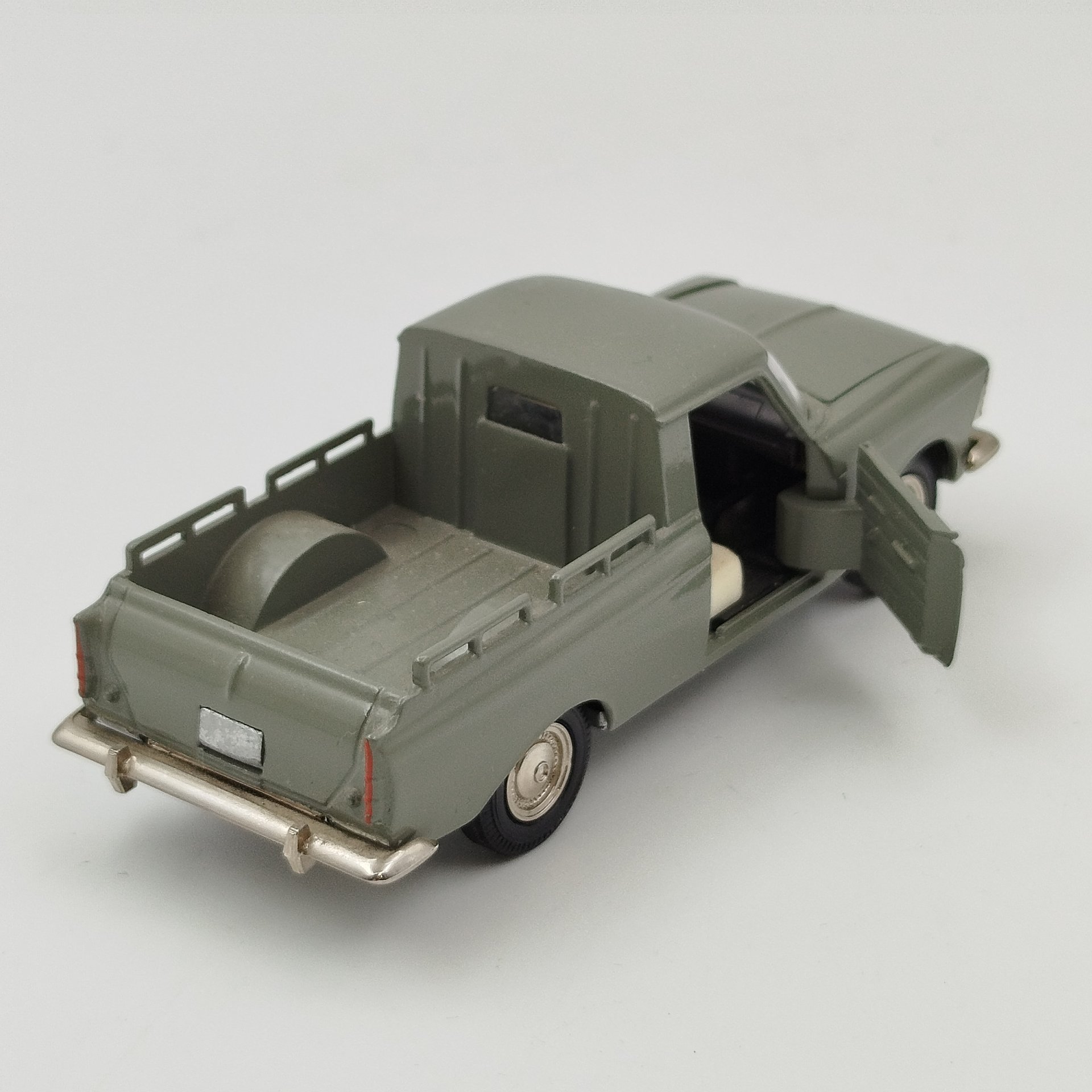 Модель "Москвич-пикап", авторская версия, металл, пластик, СССР, 1970-1990 гг.