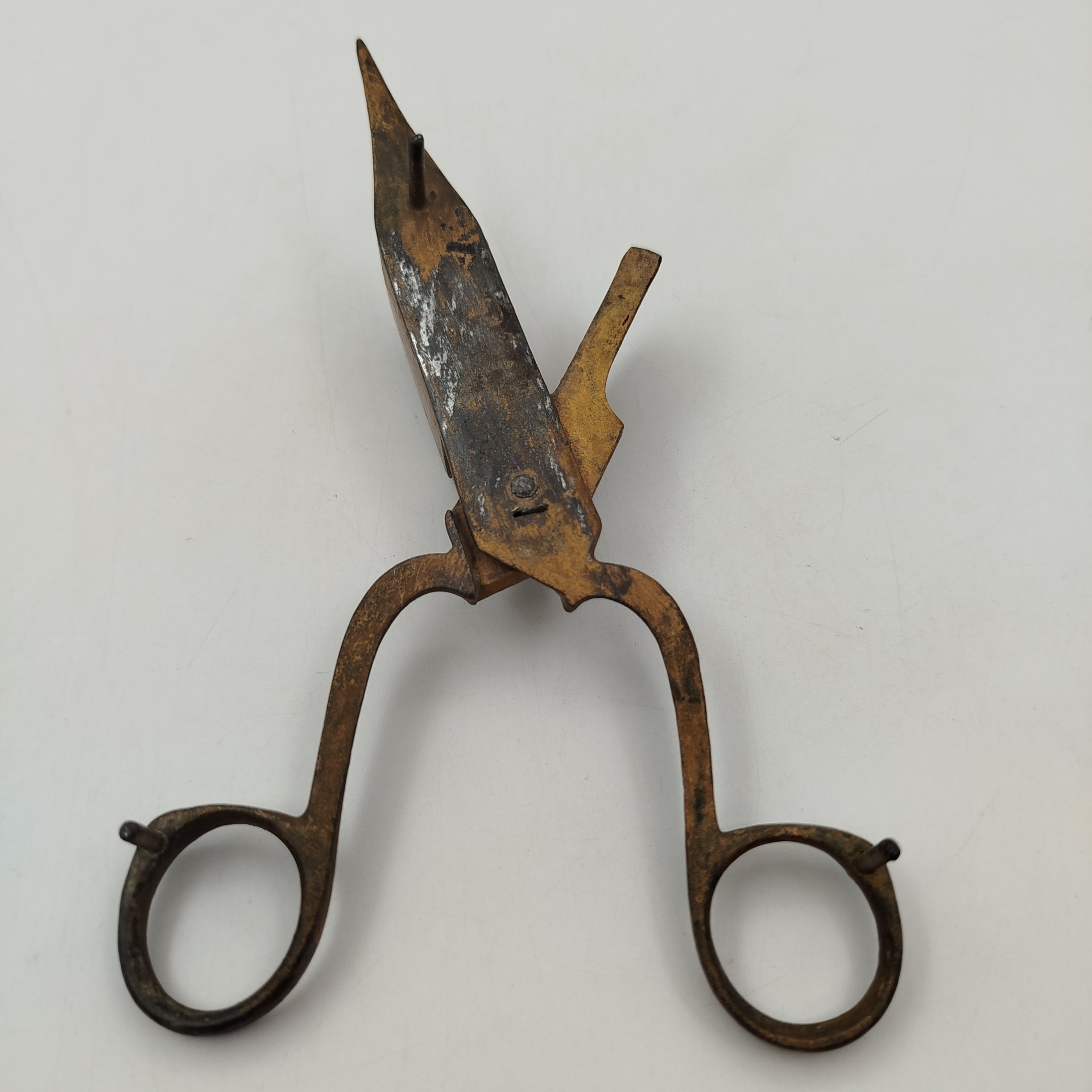 Щипцы для снятия нагара со свечи, металл, Западная Европа, 1890-1920 гг.