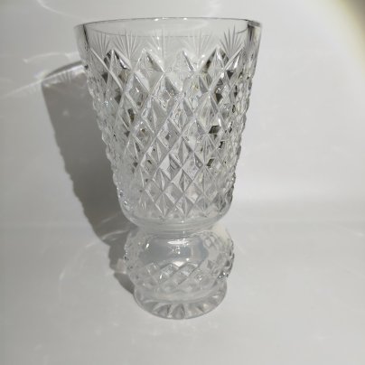 Ваза с рельефным геометрическим декором, хрусталь, алмазная грань, СССР, 1970-1990 гг.