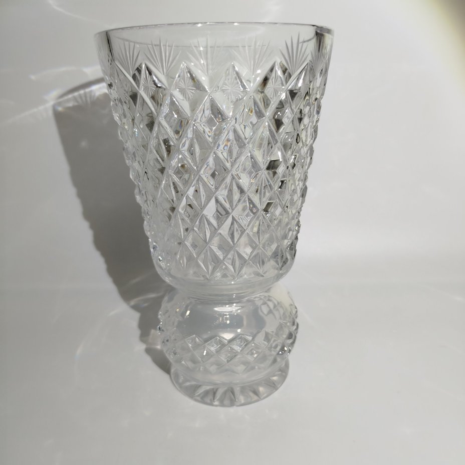Ваза с рельефным геометрическим декором, хрусталь, алмазная грань, СССР, 1970-1990 гг.