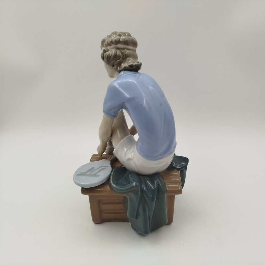 Статуэтка "Мальчик теннисист", фарфор, роспись, NAO Porcelain, Испания, 1987 г.