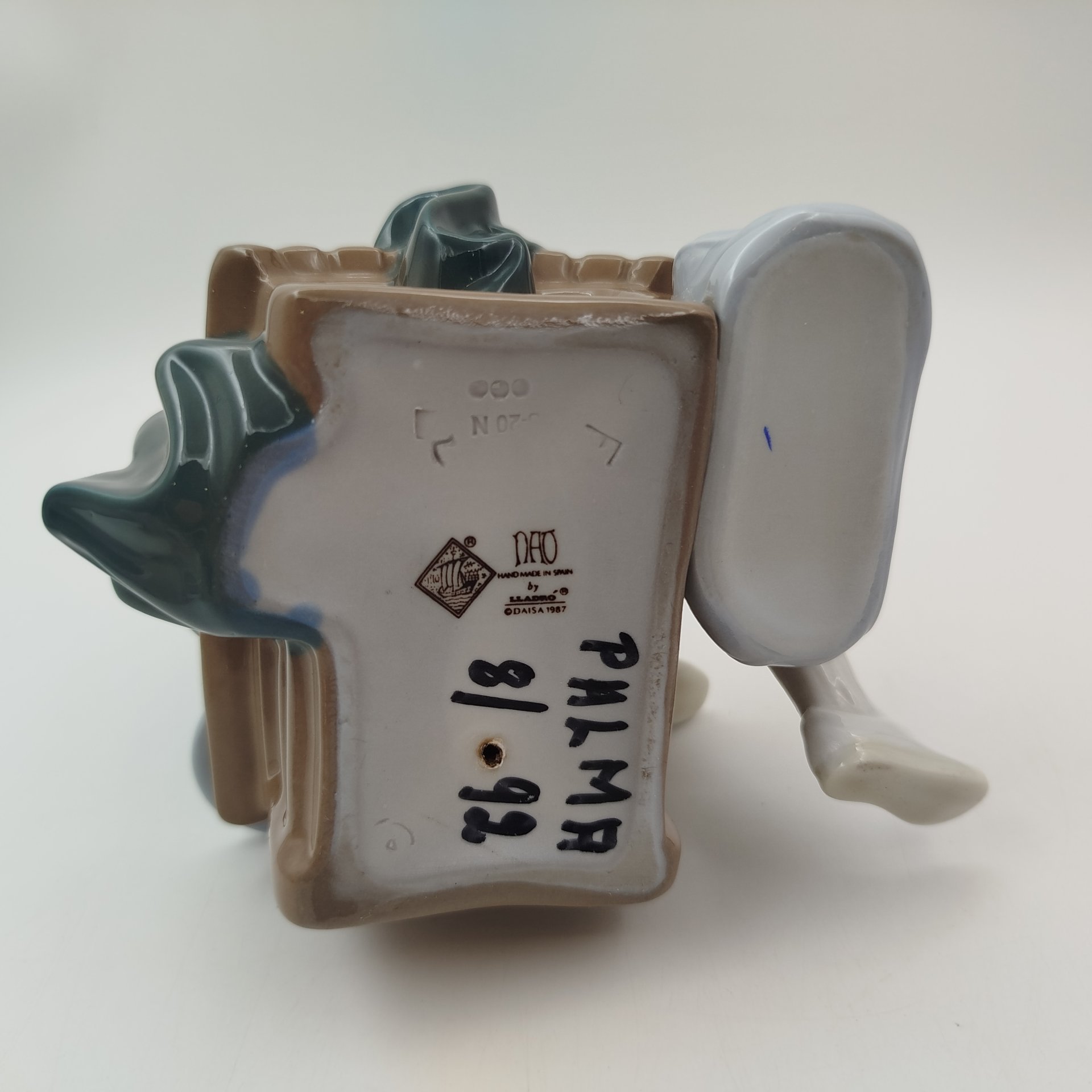 Статуэтка "Мальчик теннисист", фарфор, роспись, NAO Porcelain, Испания, 1987 г.