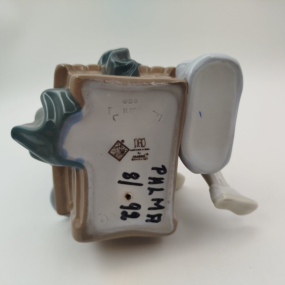 Статуэтка "Мальчик теннисист", фарфор, роспись, NAO Porcelain, Испания, 1987 г.