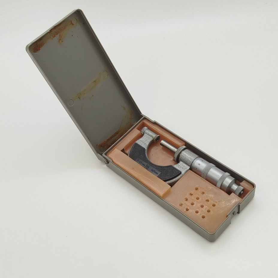 Микрометр типа МВМ 0-25 мм, завод "Красный инструментальщик"