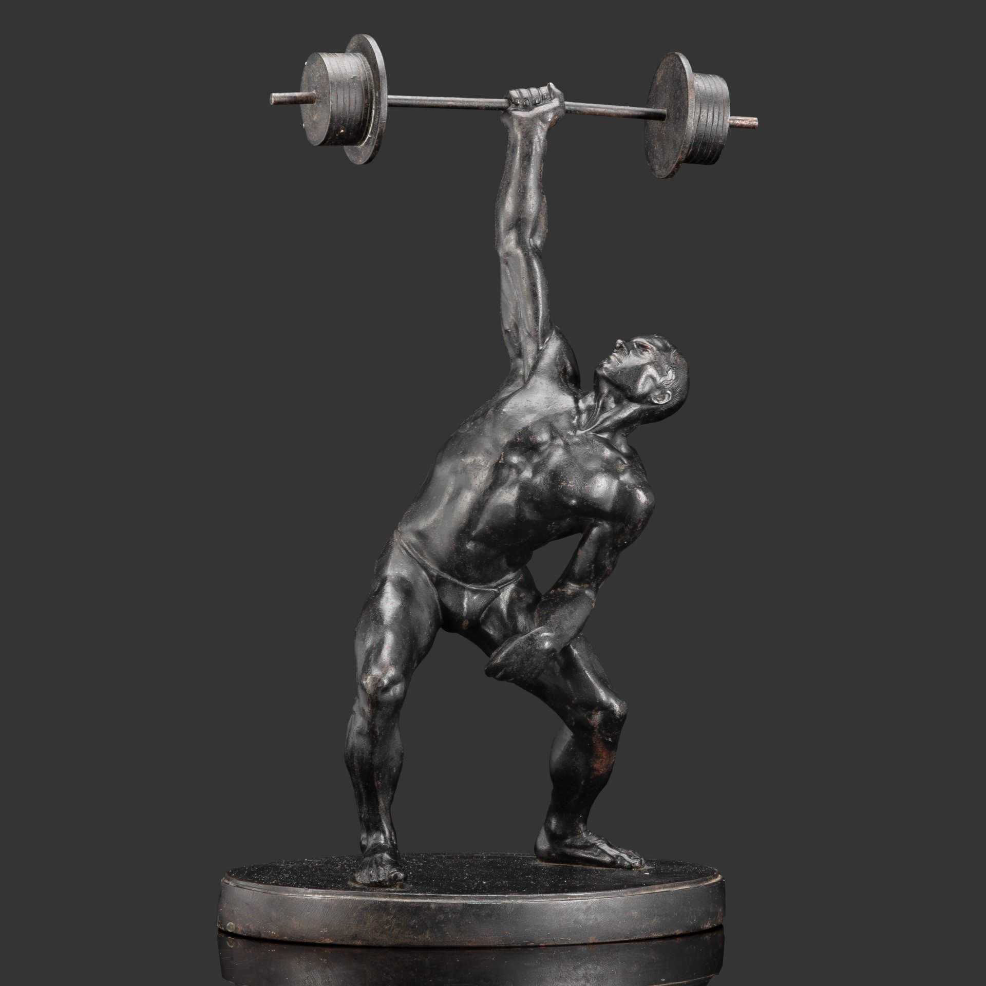 Статуэтка "Штангист", скульптор М.Г. Манизер, чугун, крашение, Каслинский чугунолитейный завод (Касли), СССР, 1963 г.
