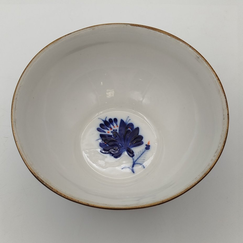 Полоскательница из прибора для воды "Декоративные цветы", автор формы Яковлева С.Е., автор формы Мох М.Н., фарфор, роспись, золочение, Ленинградский фарфоровый завод (ЛФЗ), СССР, 1950-1960 гг.