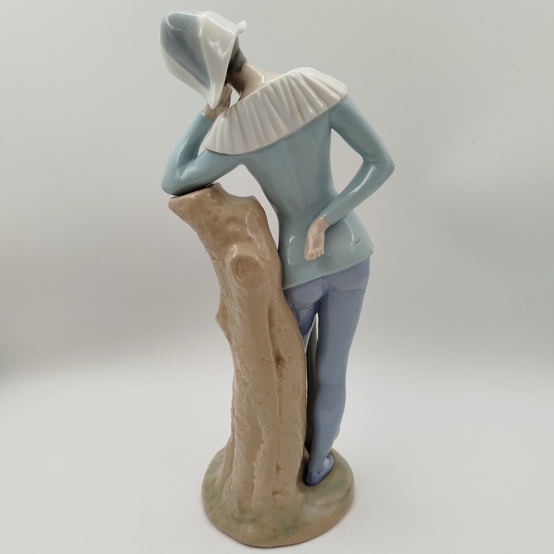 Статуэтка "Арлекин" (склейка), бисквит, роспись, NAO Porcelain, Испания, 1970-1990 гг.