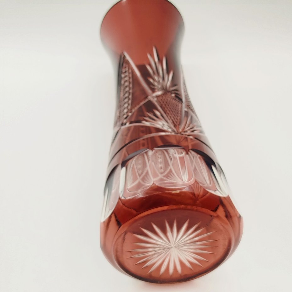 Ваза с геометрическим декором, стекло, марганцевое стекло, алмазная грань, Дятьковский хрустальный завод, СССР, 1970-1990 гг.