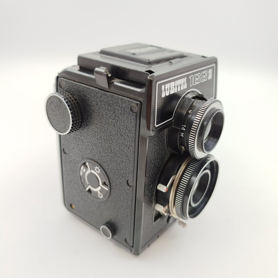 Фотоаппарат "Любитель-166", металл, стекло, бакелит, ЛОМО (Ленинградское оптико-механическое объединение), СССР, 1976-1996 гг., ЛОМО (Ленинградское оптико-механическое объединение)
