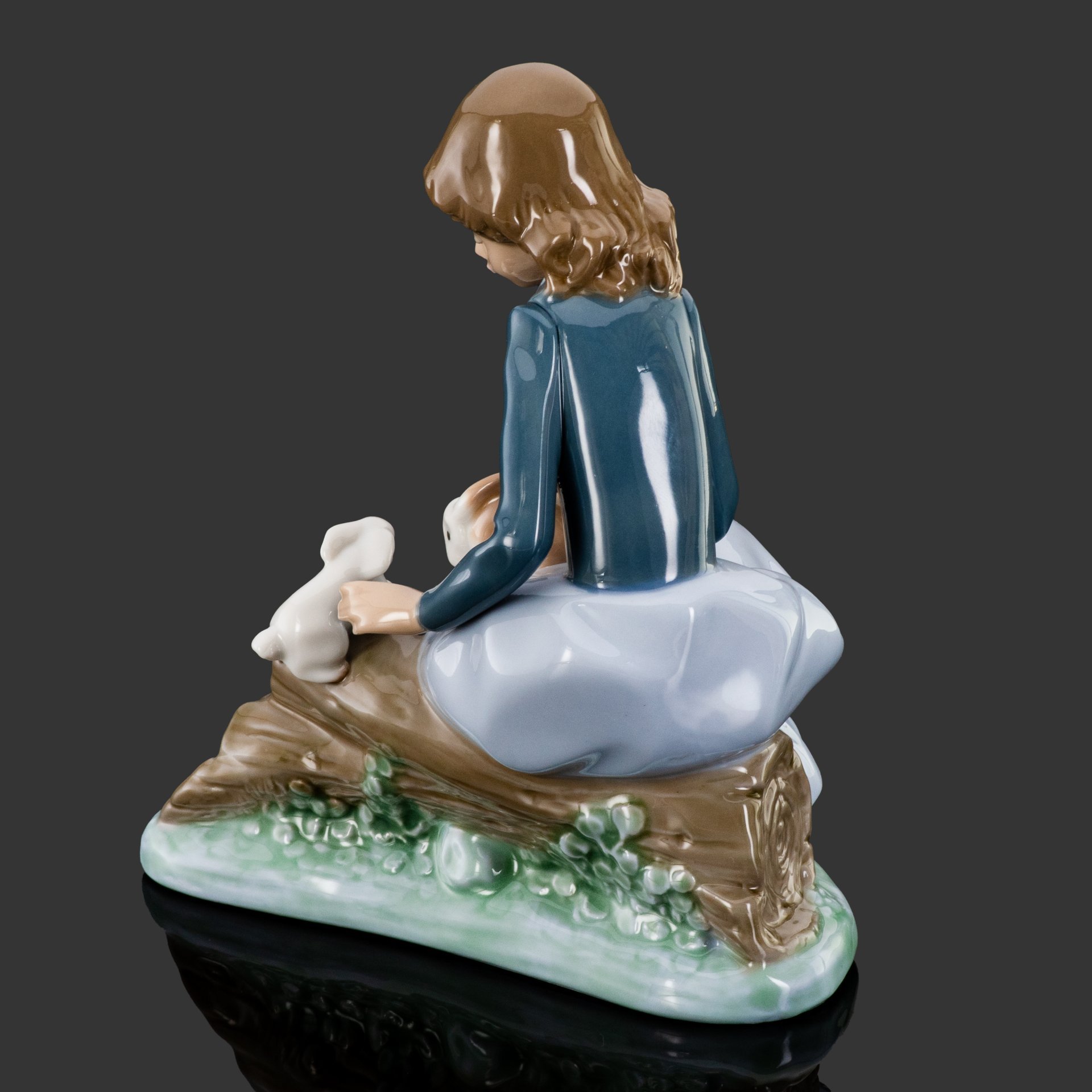 Статуэтка "Девочка с кроликами", фарфор, роспись, NAO Porcelain, Испания, 1987-2000 гг., NAO Porcelain
