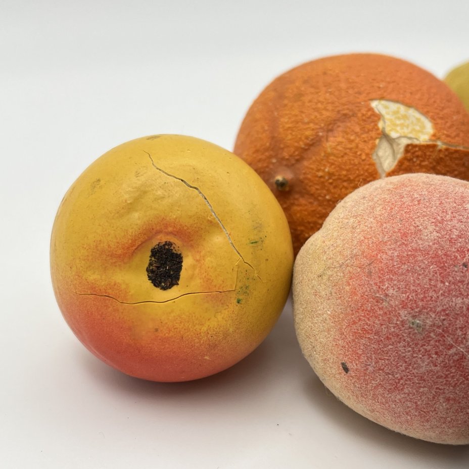 Набор из 9-ти муляжей фруктов