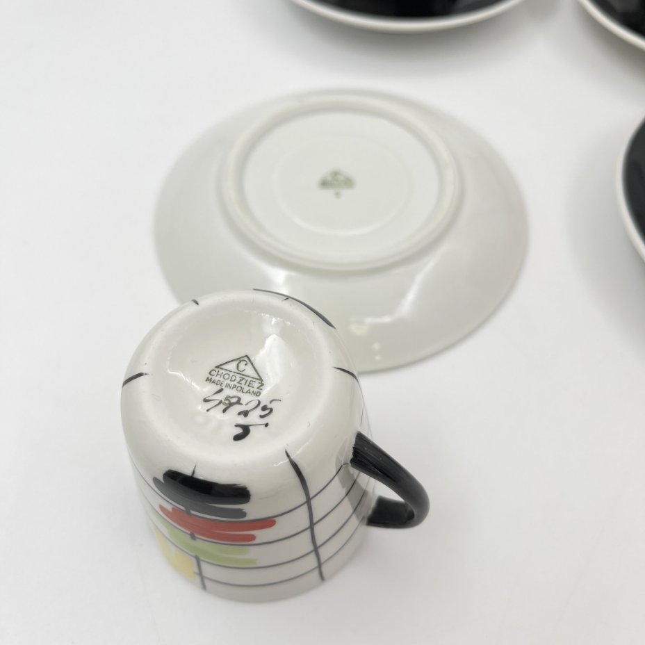 Набор кофейных пар на 4 персоны с геометрическим декором, автор Данута Душняк, фарфор, роспись, Chodziez, Польша, 1964-1980 гг.